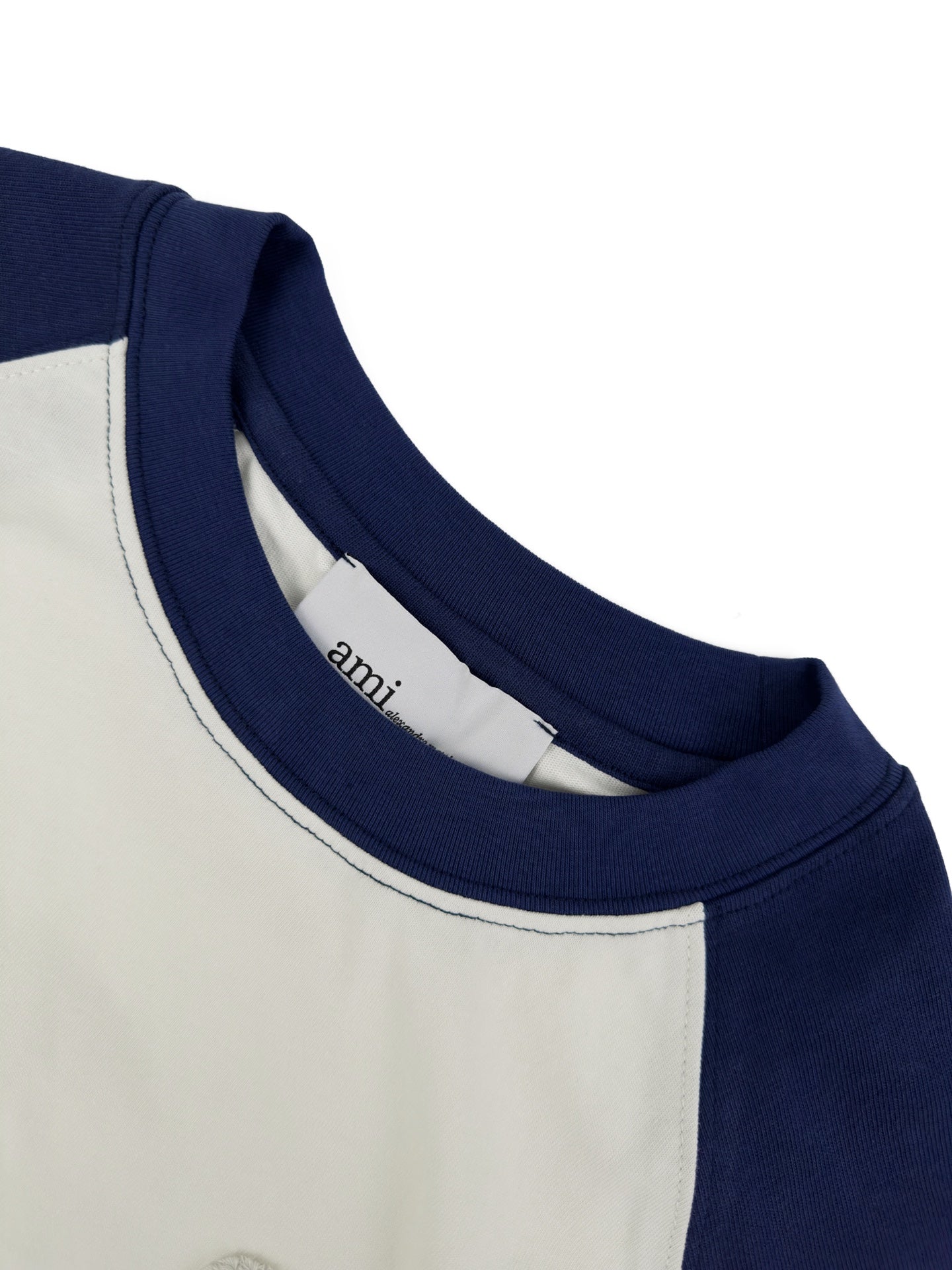 AMI Paris Ami de Cœur Chenille Patch Raglan T-Shirt — White/Navy
