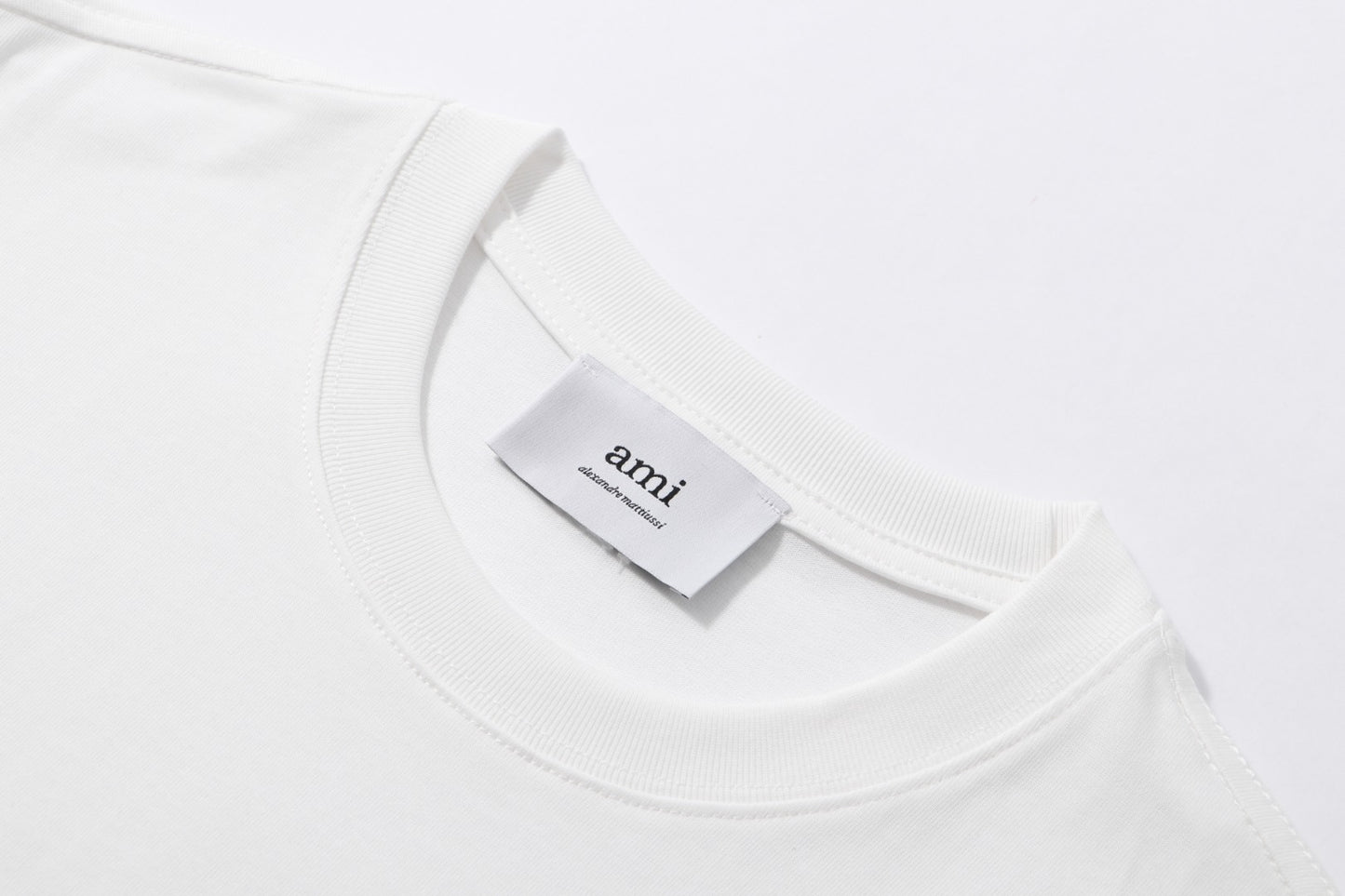 AMI Paris Ami de Cœur Tonal Cotton T-Shirt — White