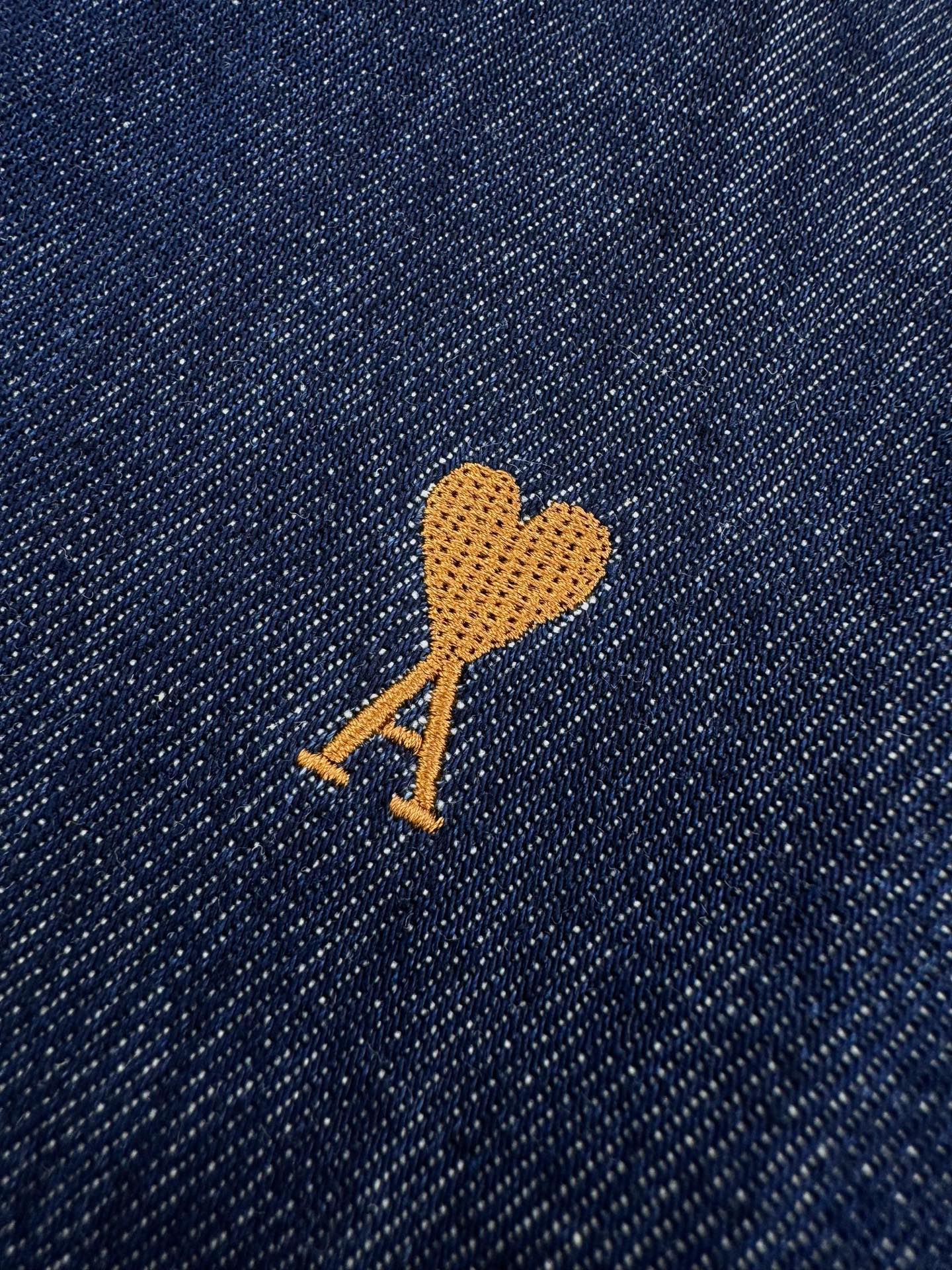 AMI Paris Ami de Cœur Raw Denim Button-Down Shirt — Indigo