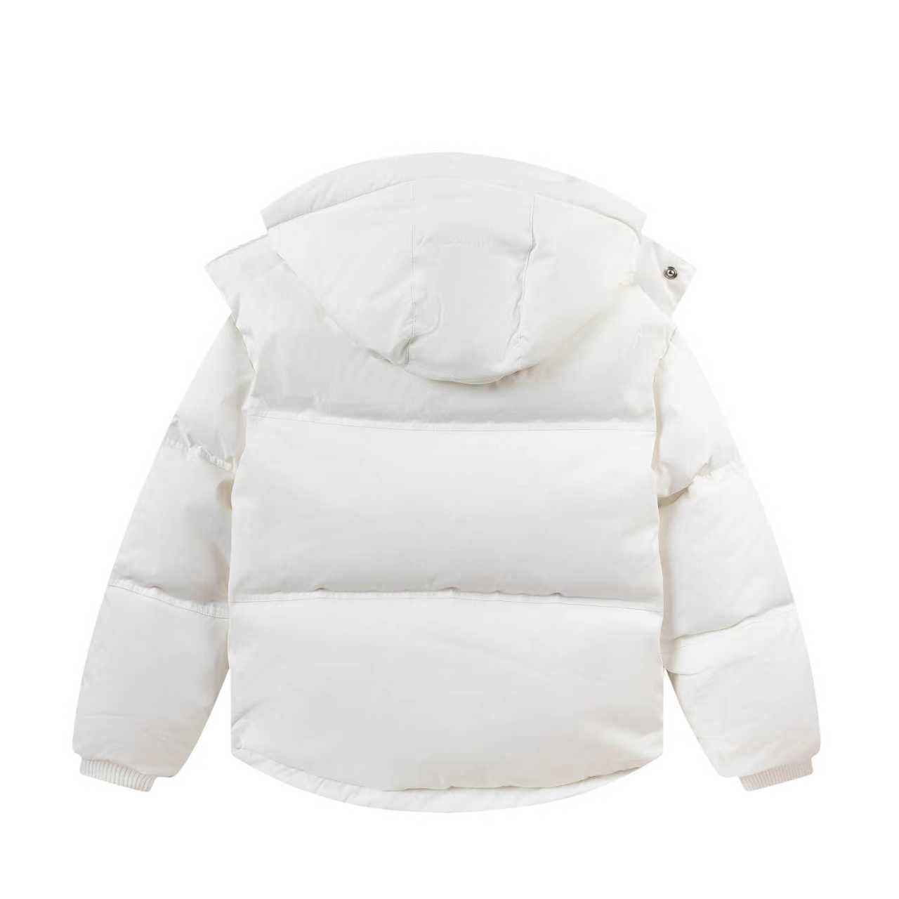 AMI Paris Ami de Cœur Hooded Down Puffer Jacket — White