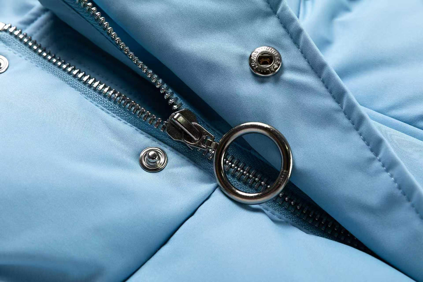 AMI Paris Ami de Cœur Hooded Down Puffer Jacket — Sky Blue