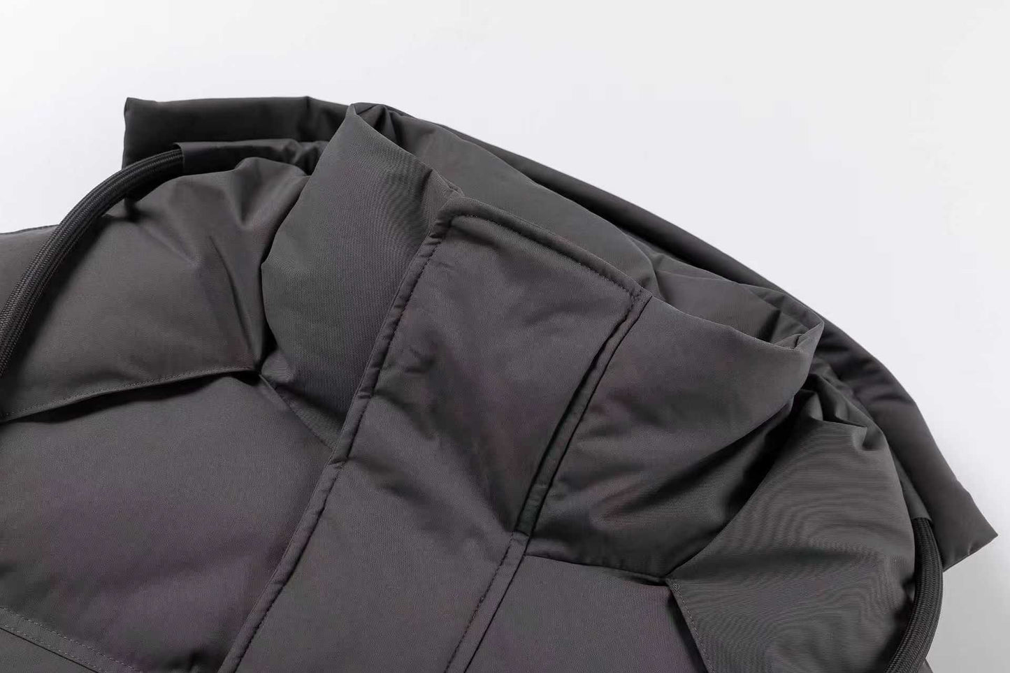 AMI Paris Ami de Cœur Hooded Down Puffer Jacket — Charcoal Grey