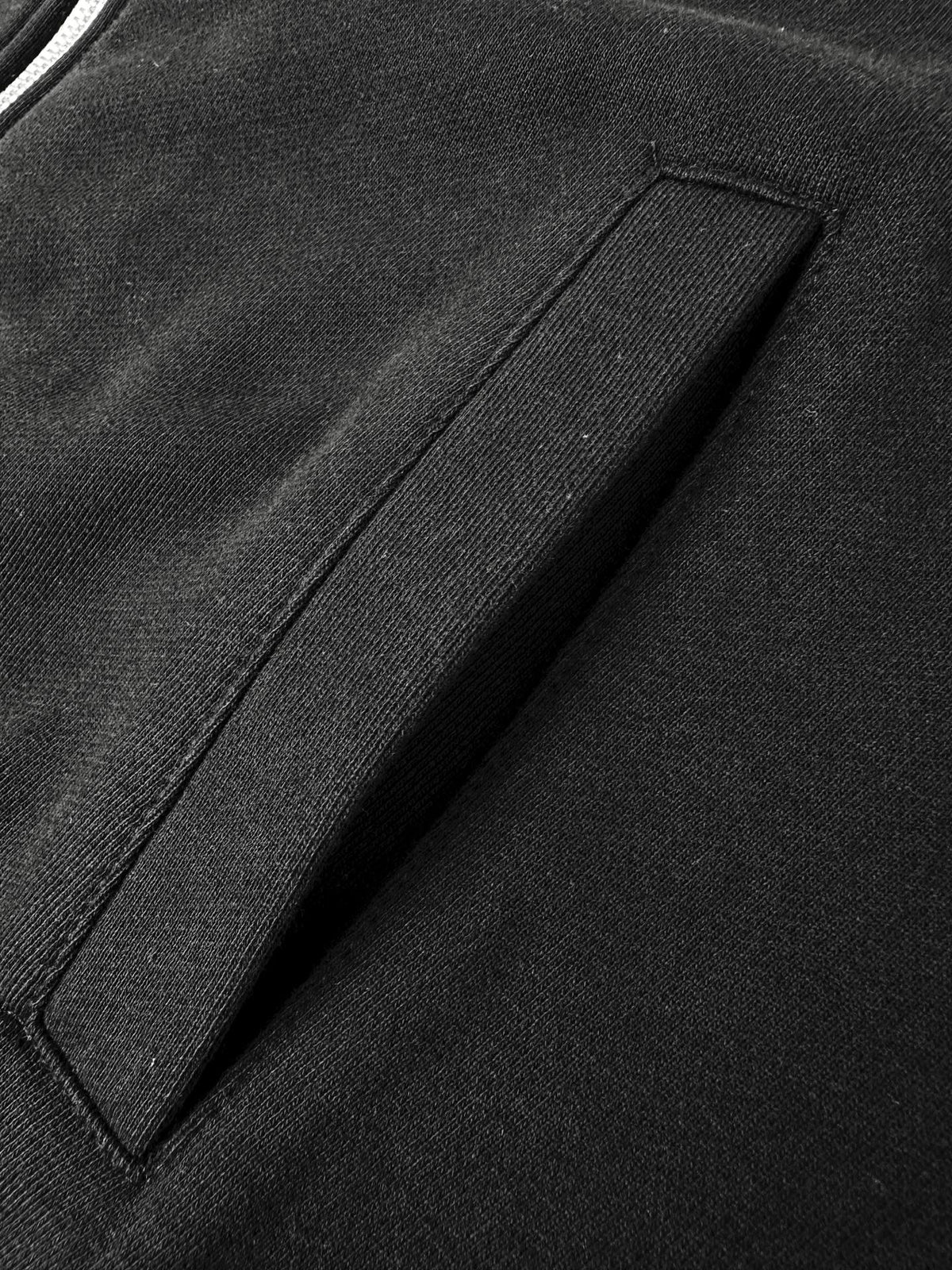 AMI Paris Ami de Cœur Contrast-Collar Zip Jacket – Black & Cream